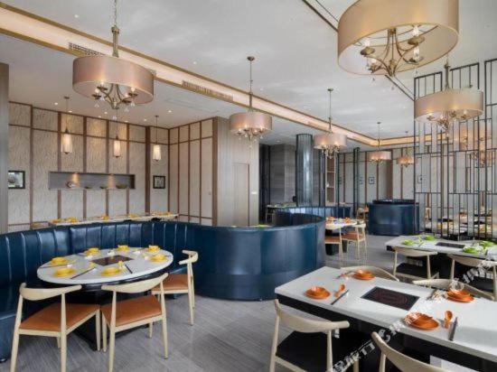 Aloha Oceanfront Suite Resort Lingshui  외부 사진