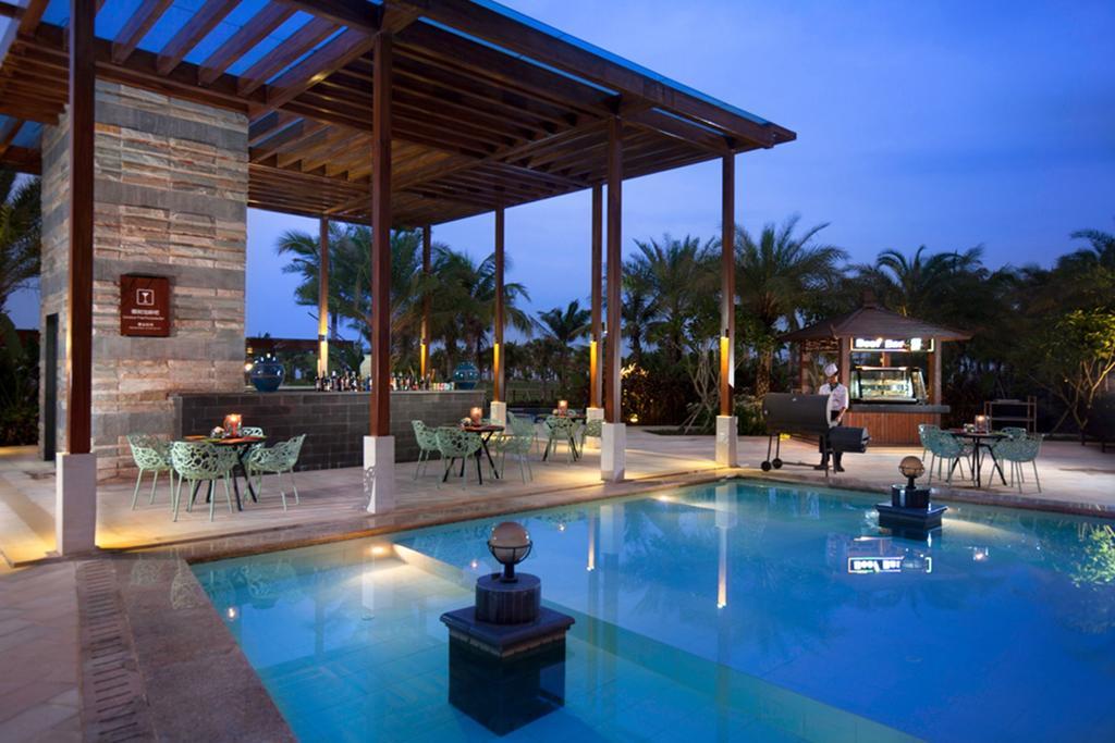Aloha Oceanfront Suite Resort Lingshui  외부 사진