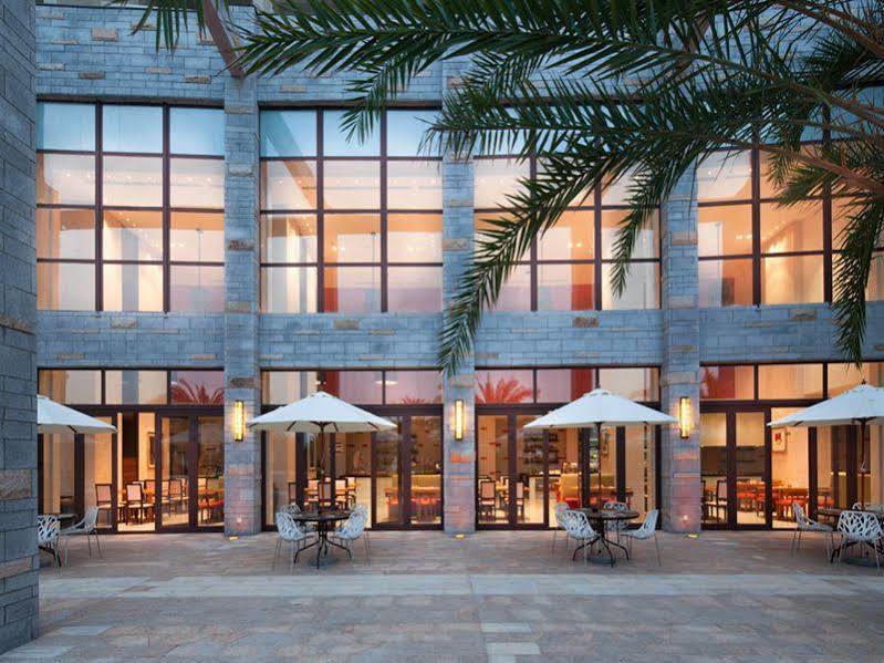 Aloha Oceanfront Suite Resort Lingshui  외부 사진
