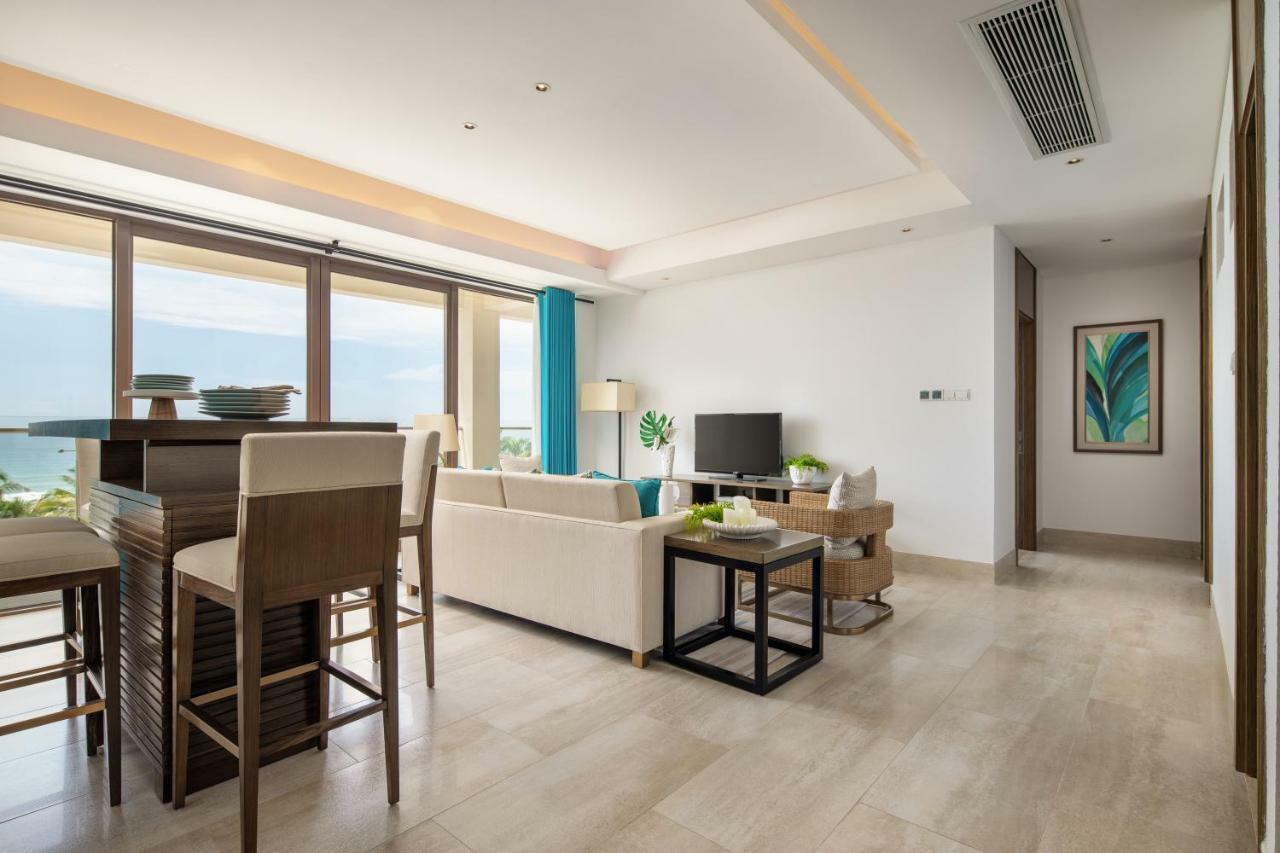 Aloha Oceanfront Suite Resort Lingshui  외부 사진