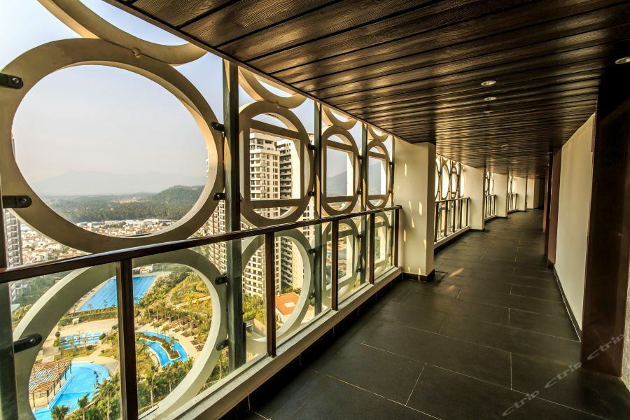 Aloha Oceanfront Suite Resort Lingshui  외부 사진